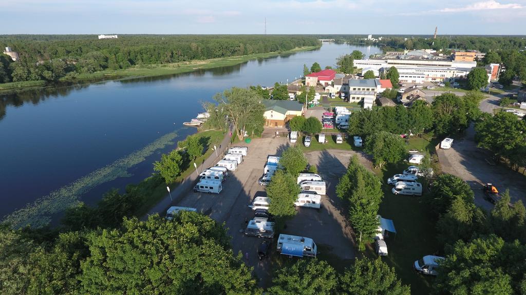 Konse Motel And Caravan Camping Pärnu Exterior foto